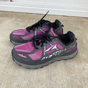 Altra Lone Peak 3.5 - Women’s